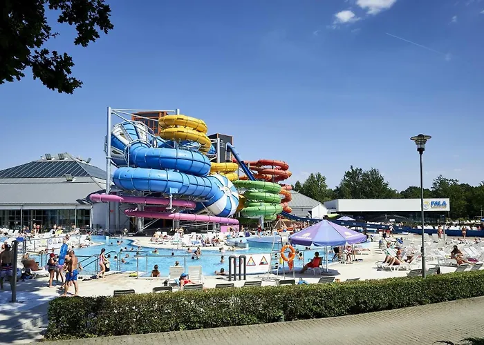 شقة Q Apart Zachodnia - Trzy Pokoje, Manufaktura, Parking, Fv